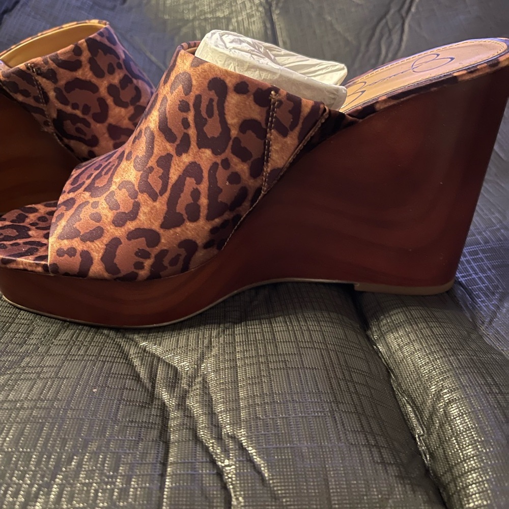 Jessica Simpson animal print wedge